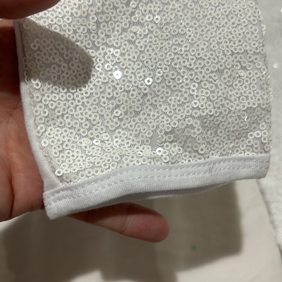 White sequined front leggings 7/8 new with tags stretchy elastic waist - Picture 2 of 8